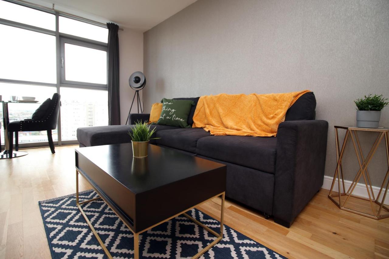 The View - Long Stay Offer - Modern Central Apartment And Parking By Cto Serviced Apartments Кардифф Экстерьер фото