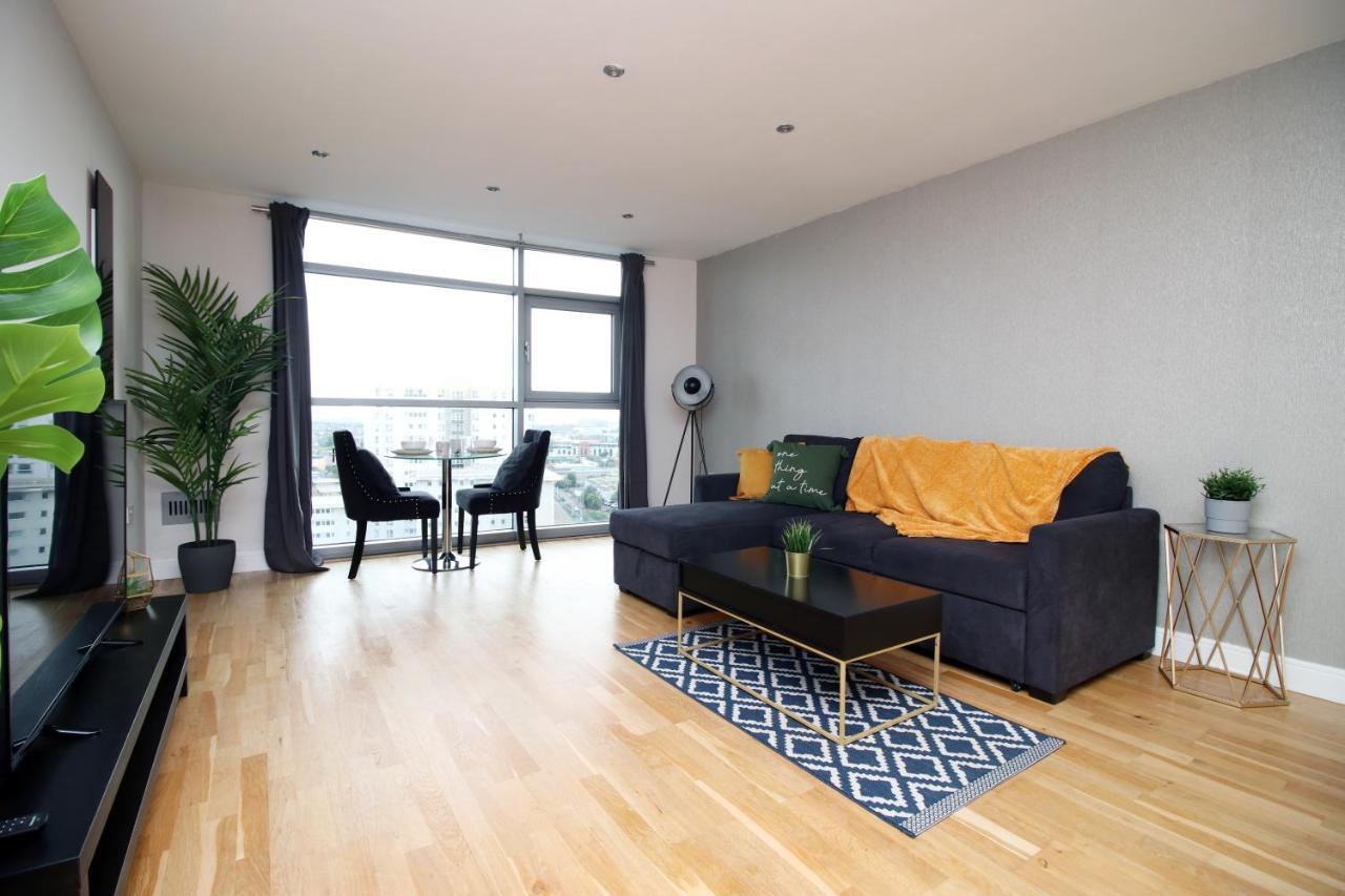 The View - Long Stay Offer - Modern Central Apartment And Parking By Cto Serviced Apartments Кардифф Экстерьер фото